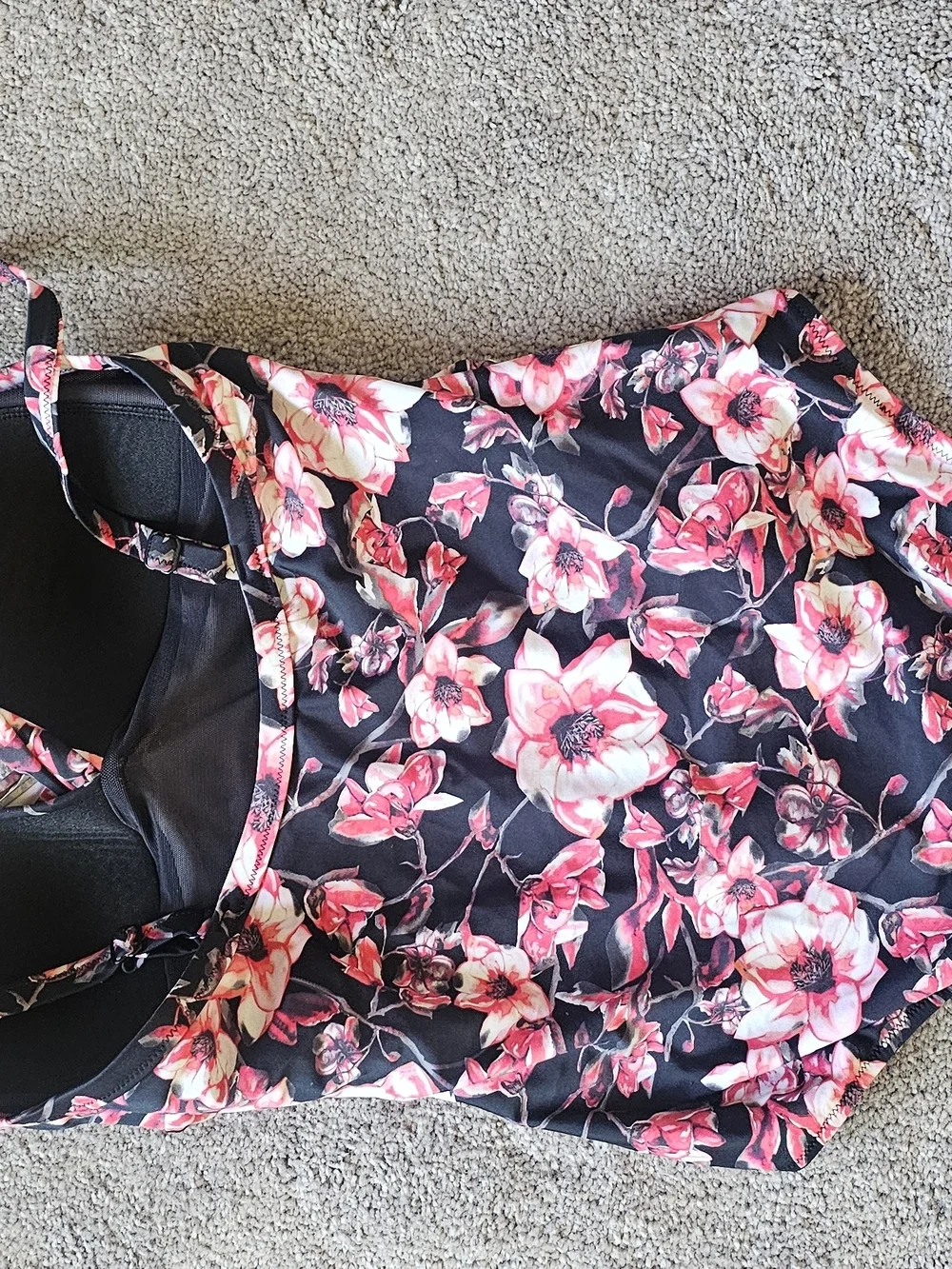 Seekers ssentials Australia charming black